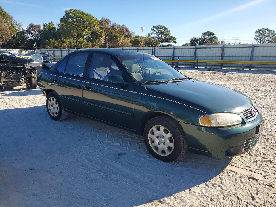 2000 Nissan Sentra xe