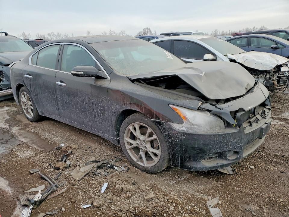 2014 Nissan Maxima s