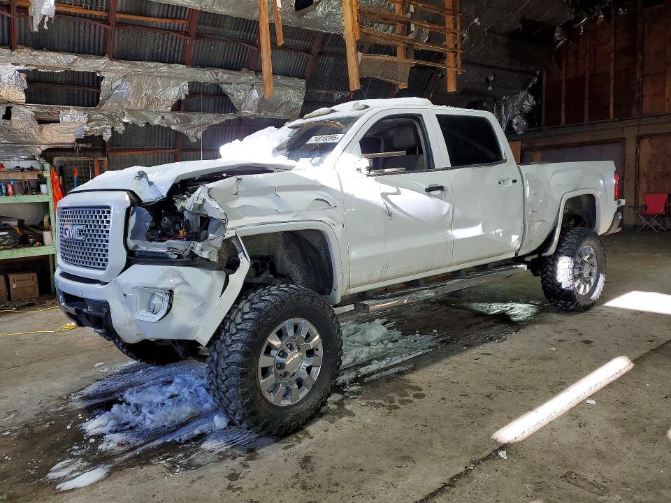 2015 GMC Sierra K2500 Denali