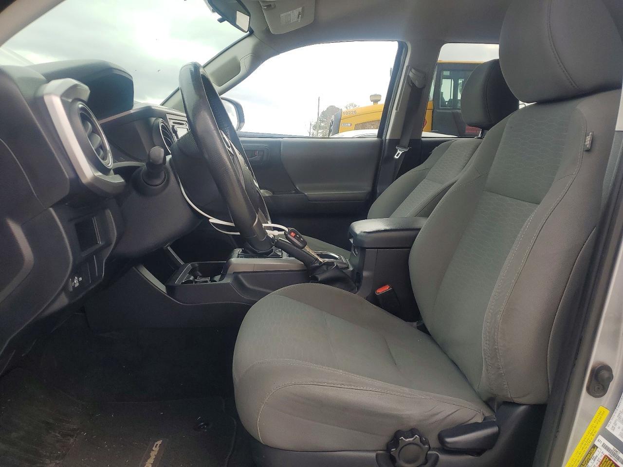 2016 Toyota Tacoma SR5 V6