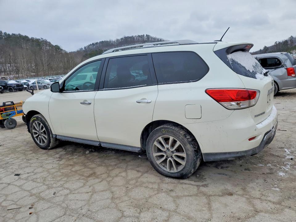 2016 Nissan Pathfinder s