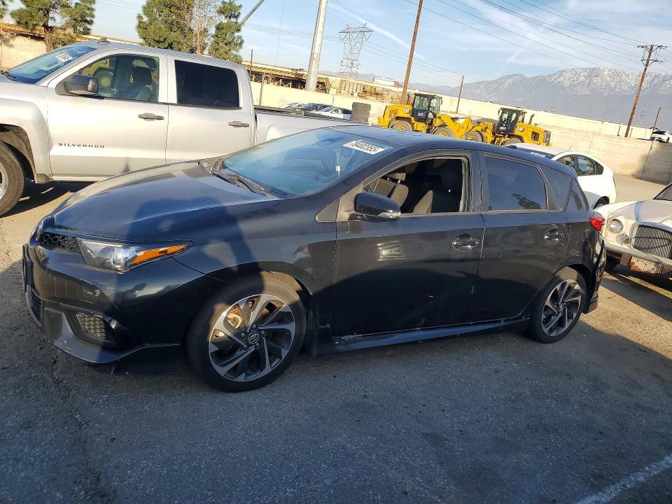2017 Toyota Corolla im