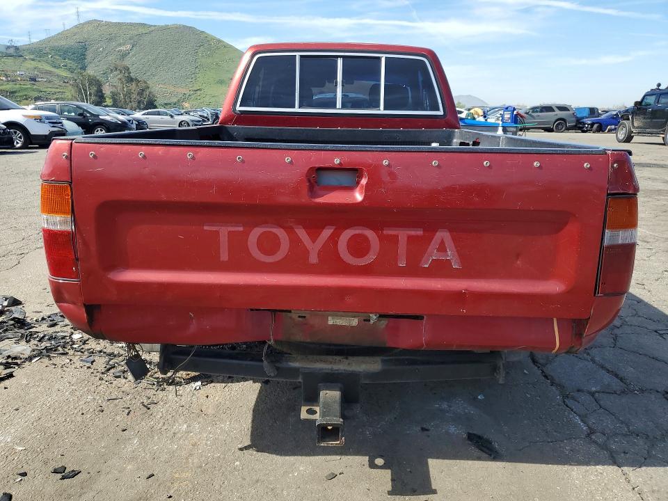 1992 Toyota Pickup Deluxe
