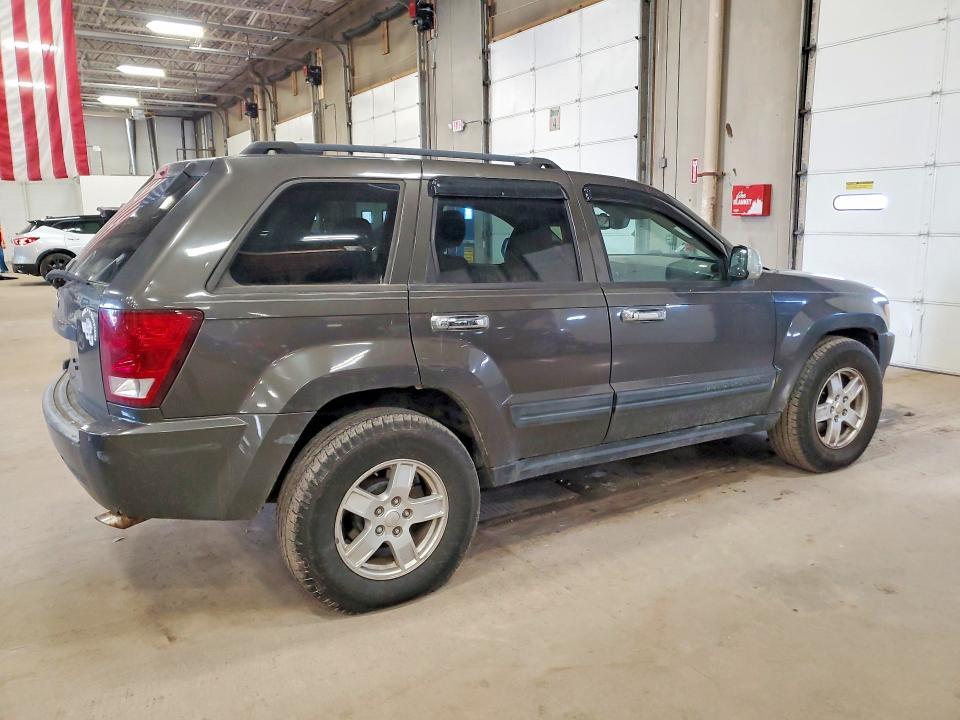 2006 Jeep Grand Cherokee Laredo