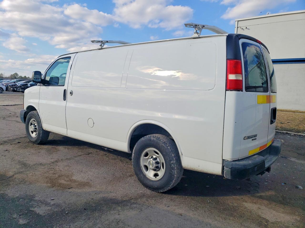 2013 Chev Rolet Express G2500 Utility / Service Van