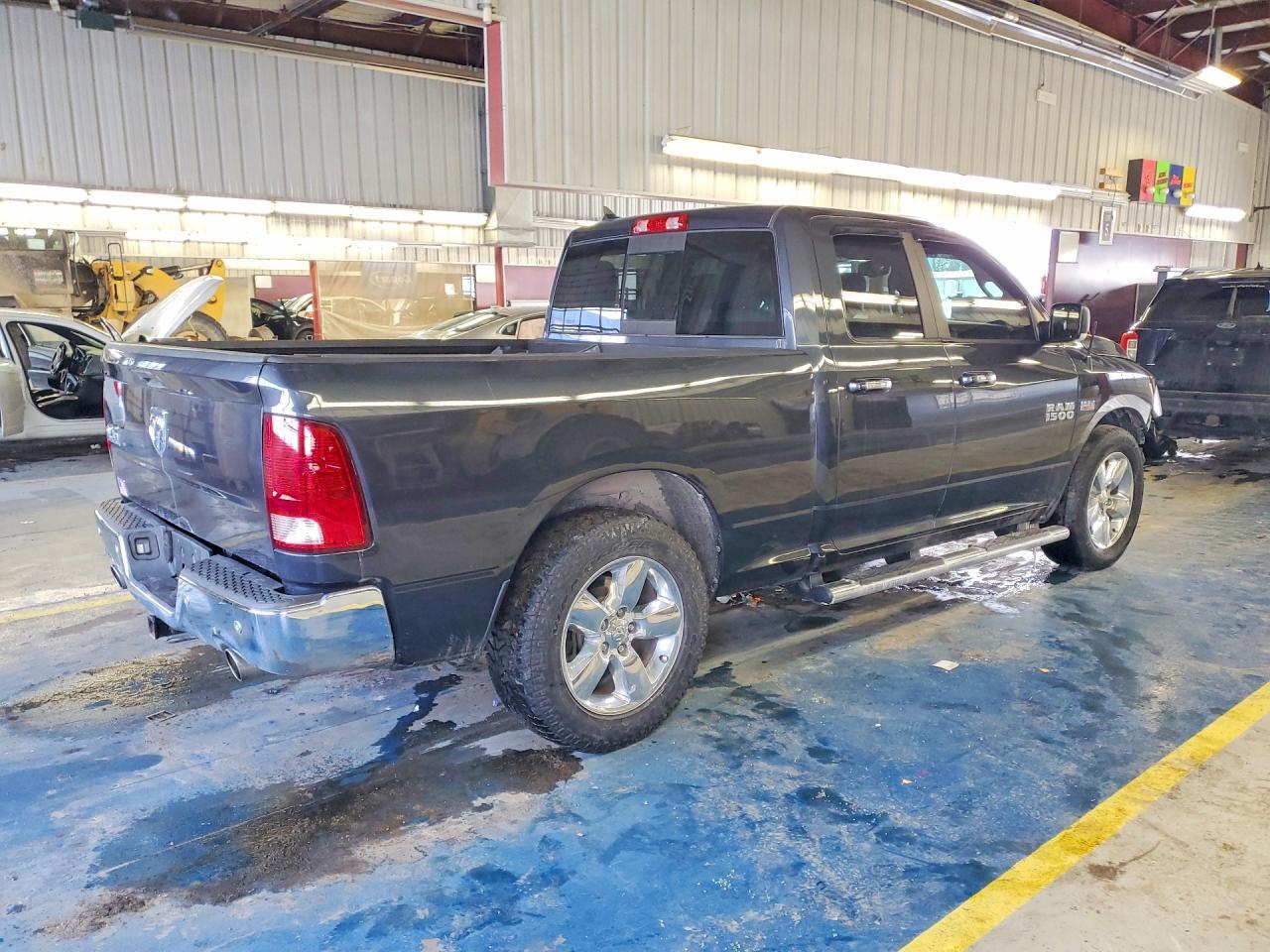 2016 Dodge Ram 1500 slt