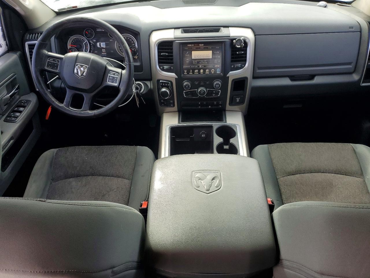 2014 Dodge RAM 1500 SLT