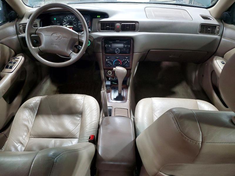 2001 Toyota Camry le V6