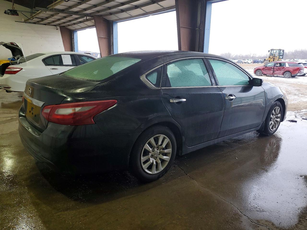 2018 Niss Altima 2.5