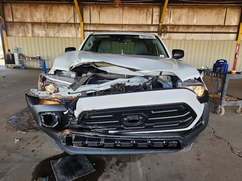 2018 Toyota Tacoma Access cab