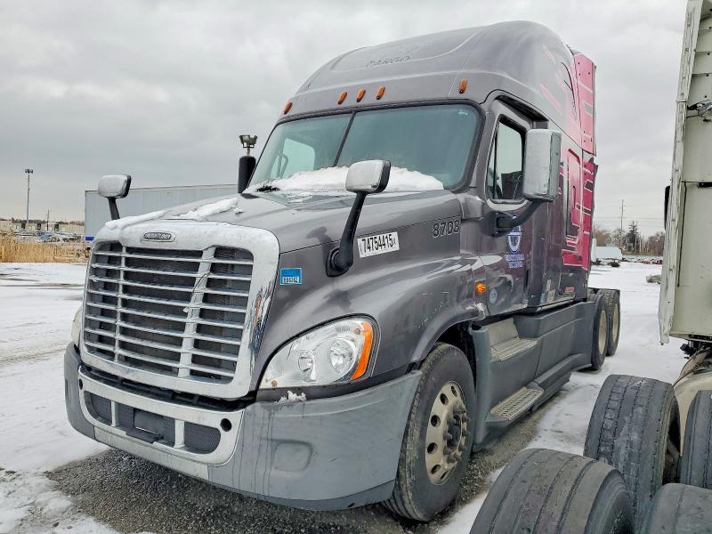 2017 Freightliner Cascadia 125 Semi Truck