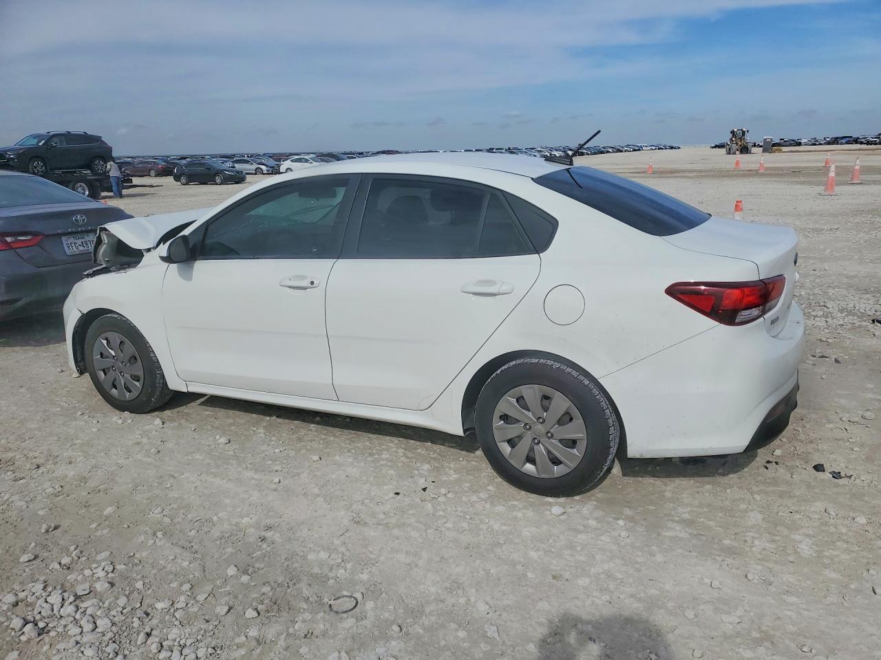 2020 KIA Rio lx