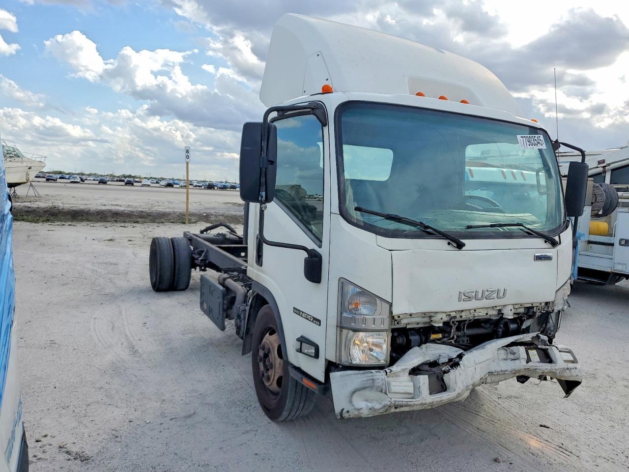 2020 Isuzu NPR HD