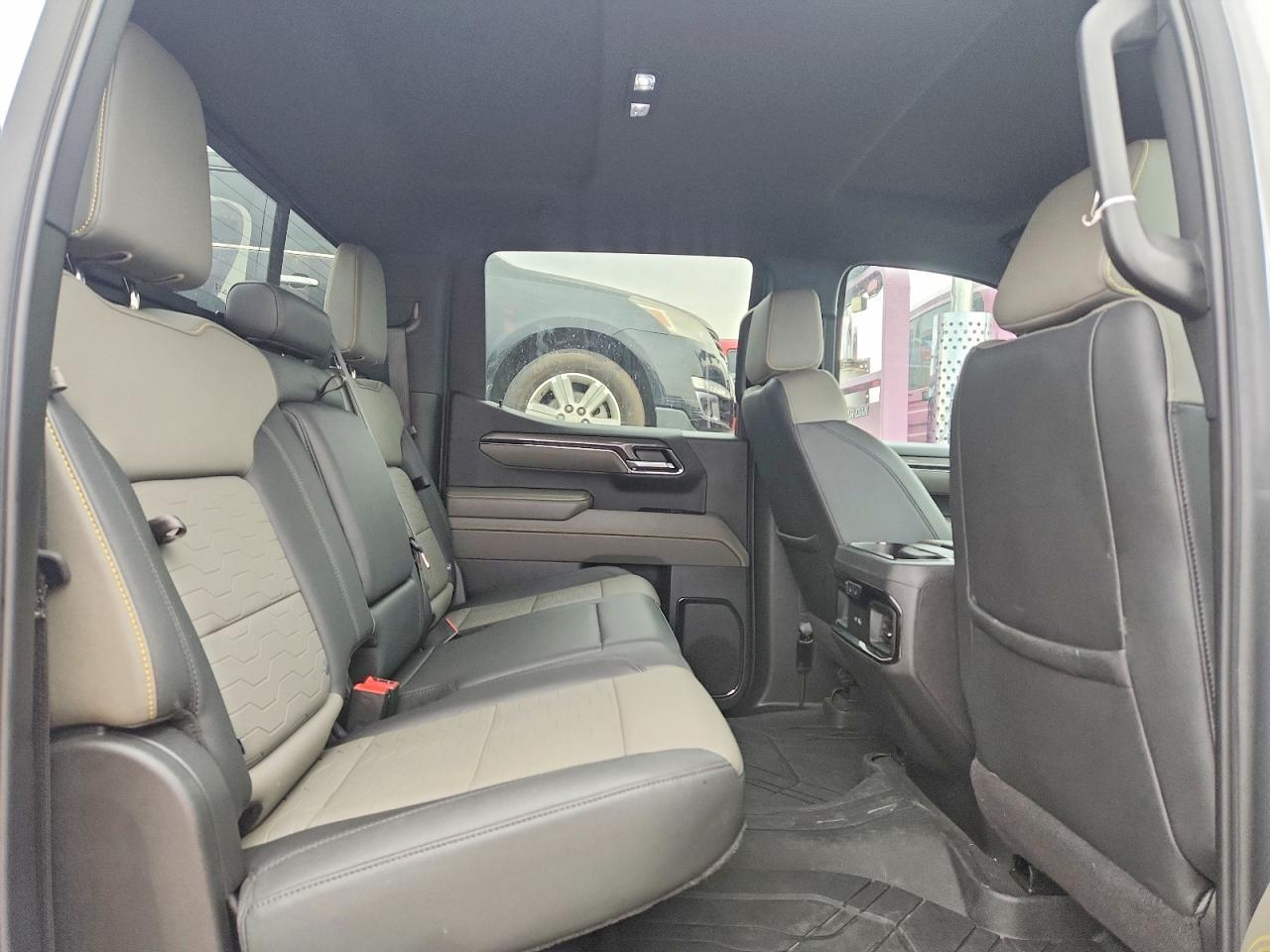 2024 Chevrolet Silverado K1500 ZR2