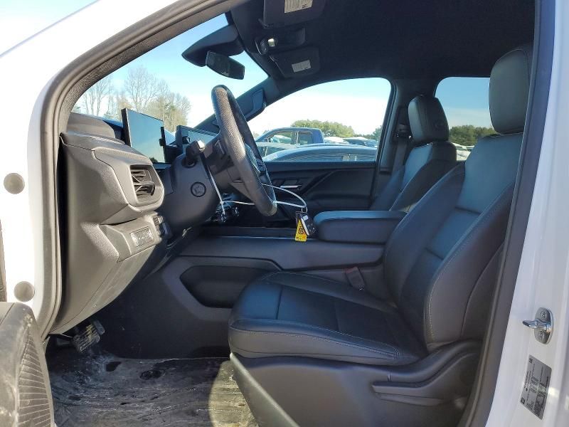 2024 Chevrolet Silverado