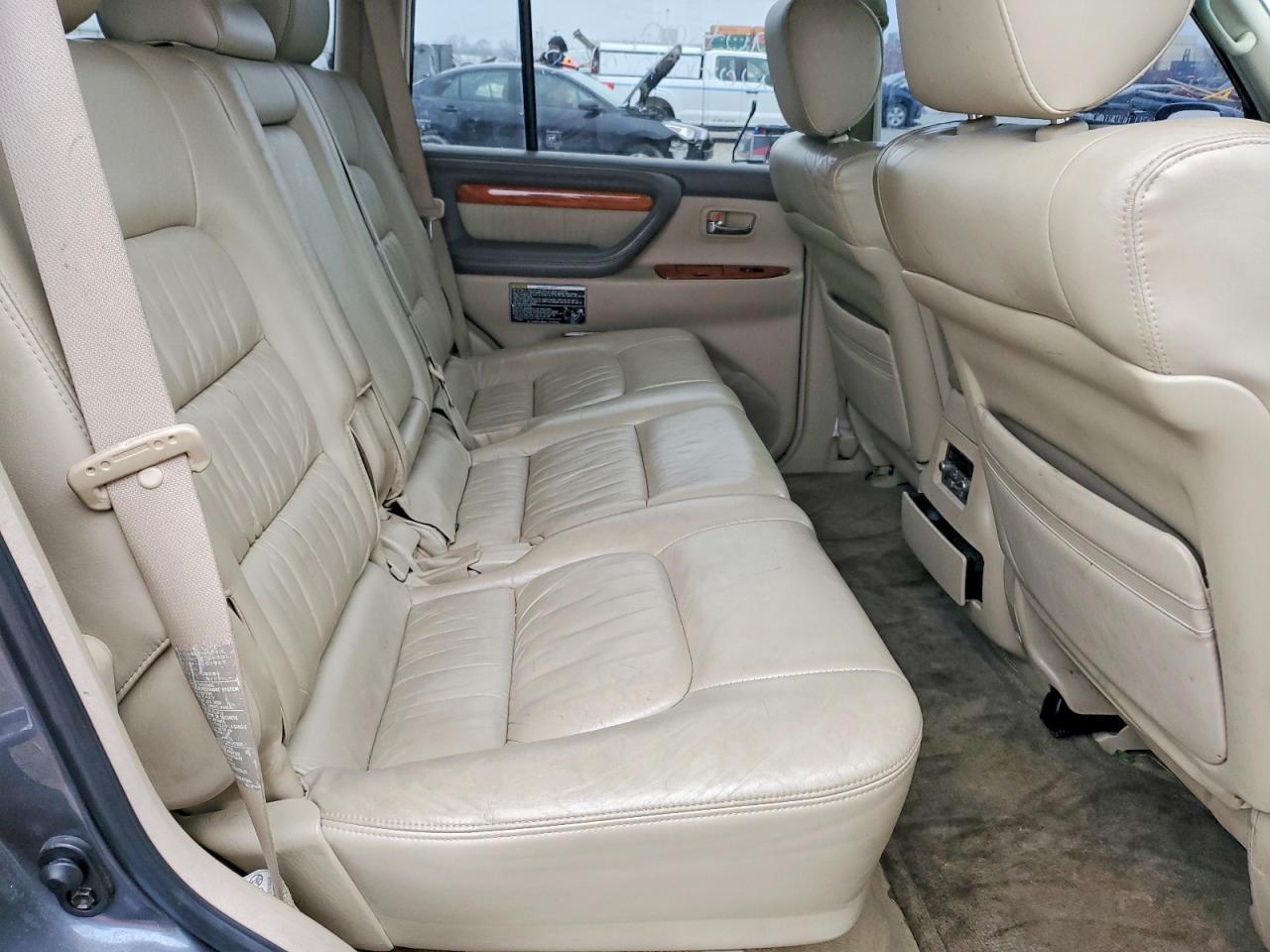 2004 Lexus Lx 470 Base