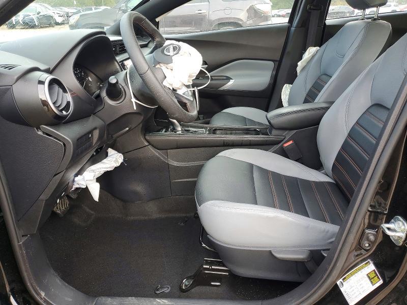 2024 Nissan Kicks sr