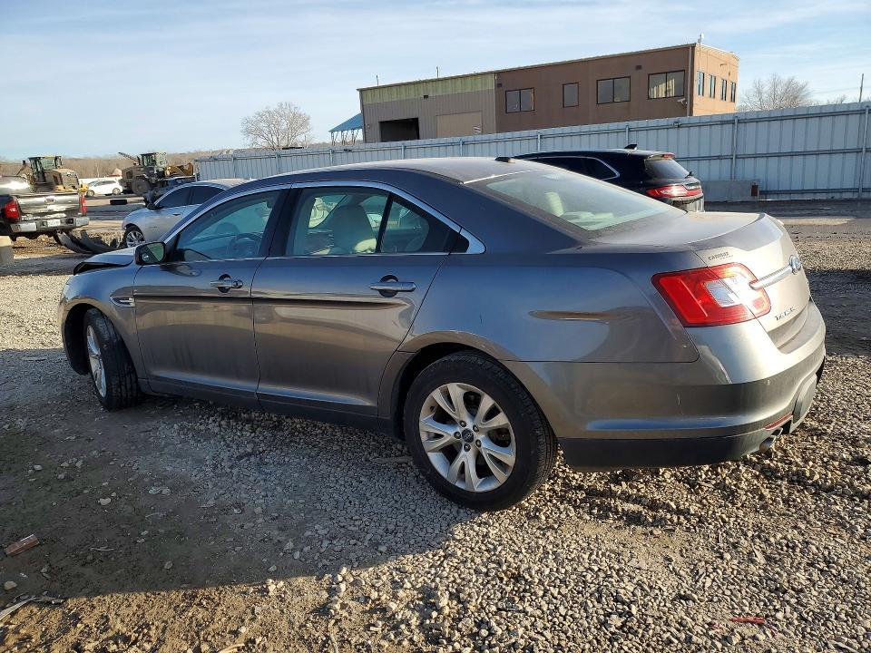 2011 Ford Taurus sel