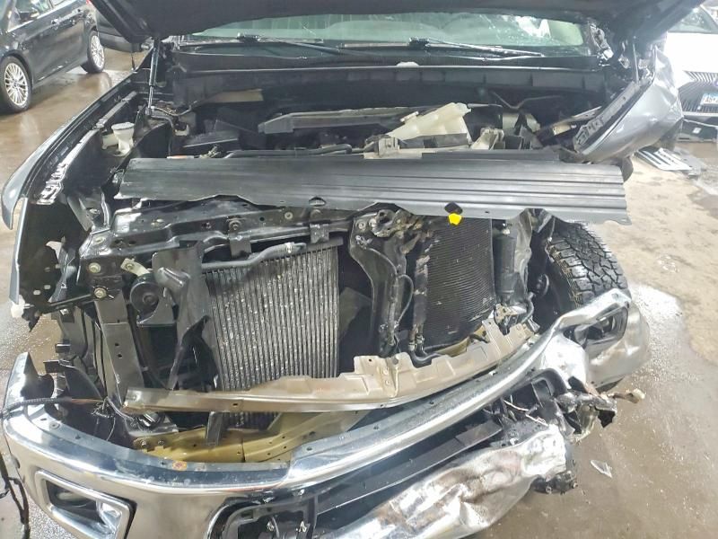 2017 Nissan Titan XD SV