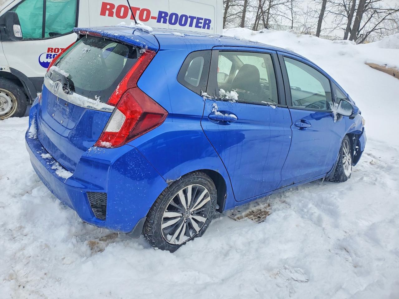 2016 Honda Fit ex