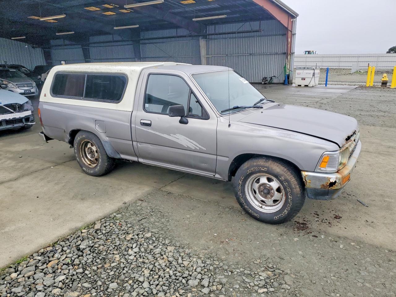 1993 Toyota Pickup Deluxe