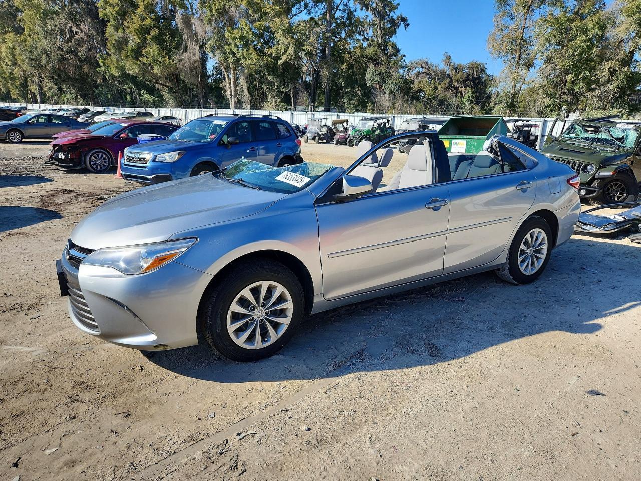 2017 Toyota Camry le