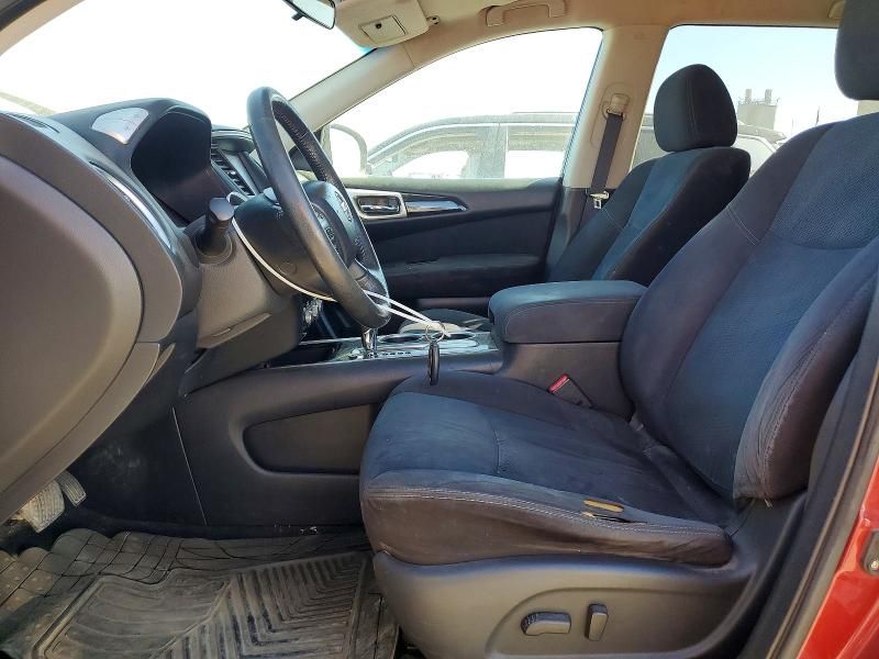 2013 Nissan Pathfinder s