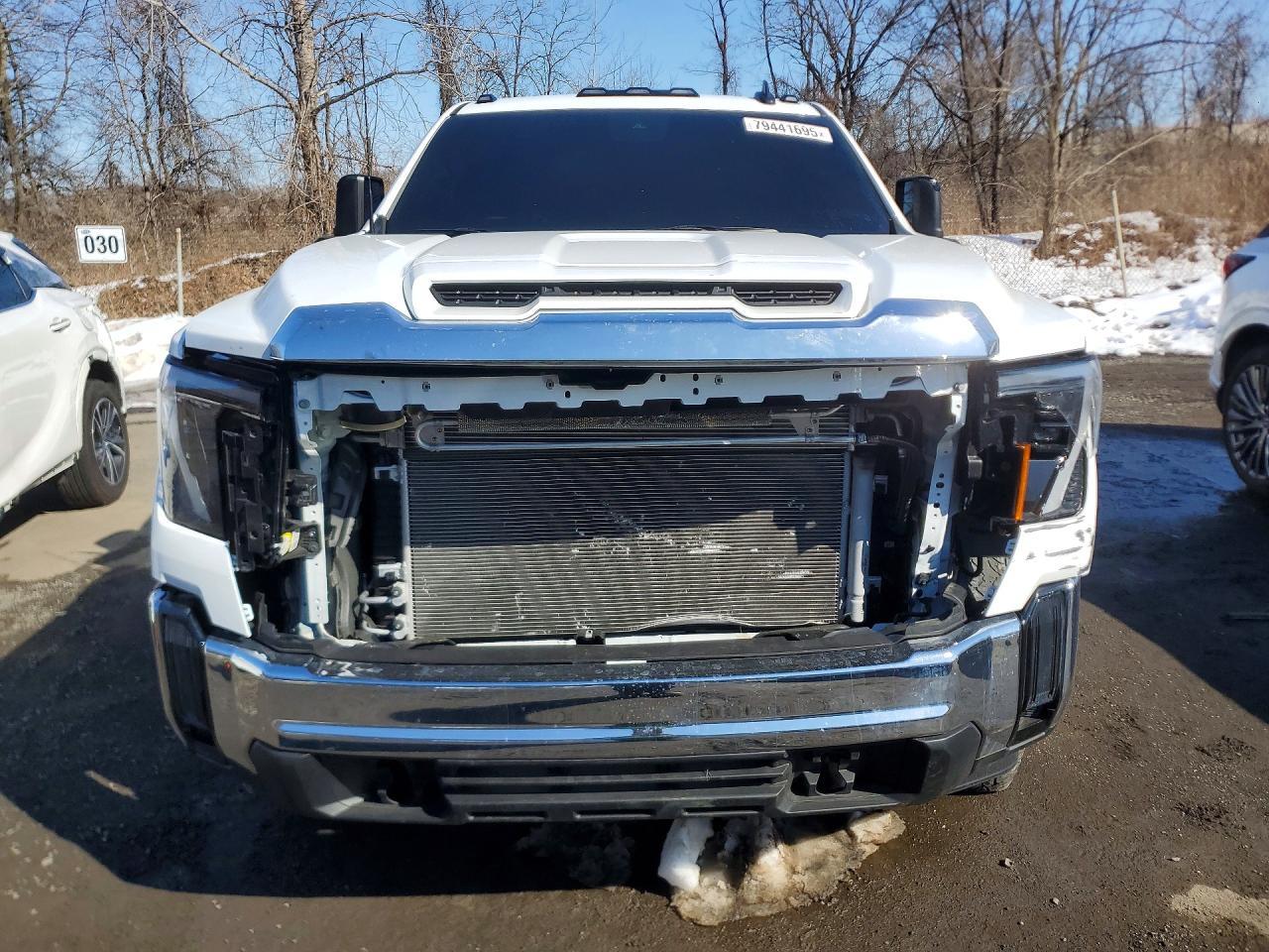 2025 GMC Sierra K2500 SLE