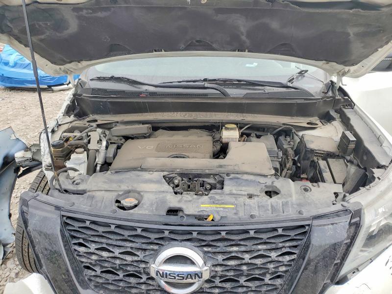 2020 Nissan Pathfinder sv