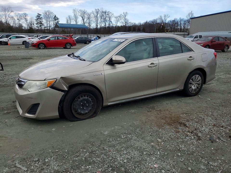 2013 Toyota Camry Hybrid