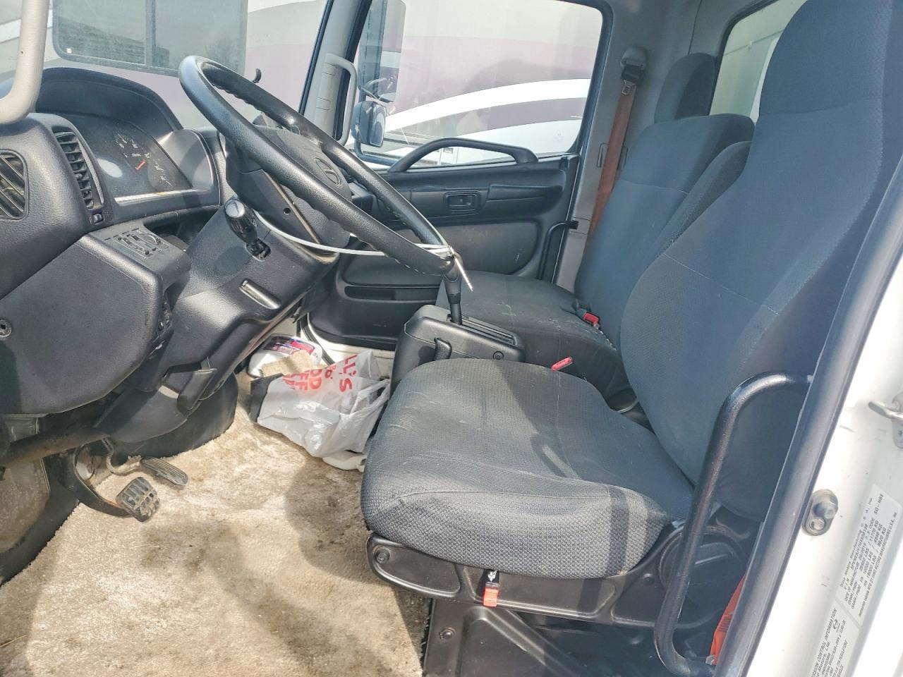 2017 Hino 258/268 BOX Truck