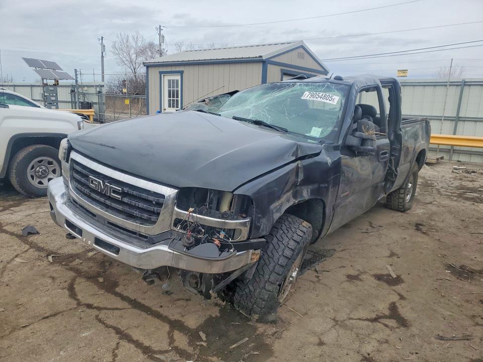 2004 GMC Sierra K2500 Heavy Duty