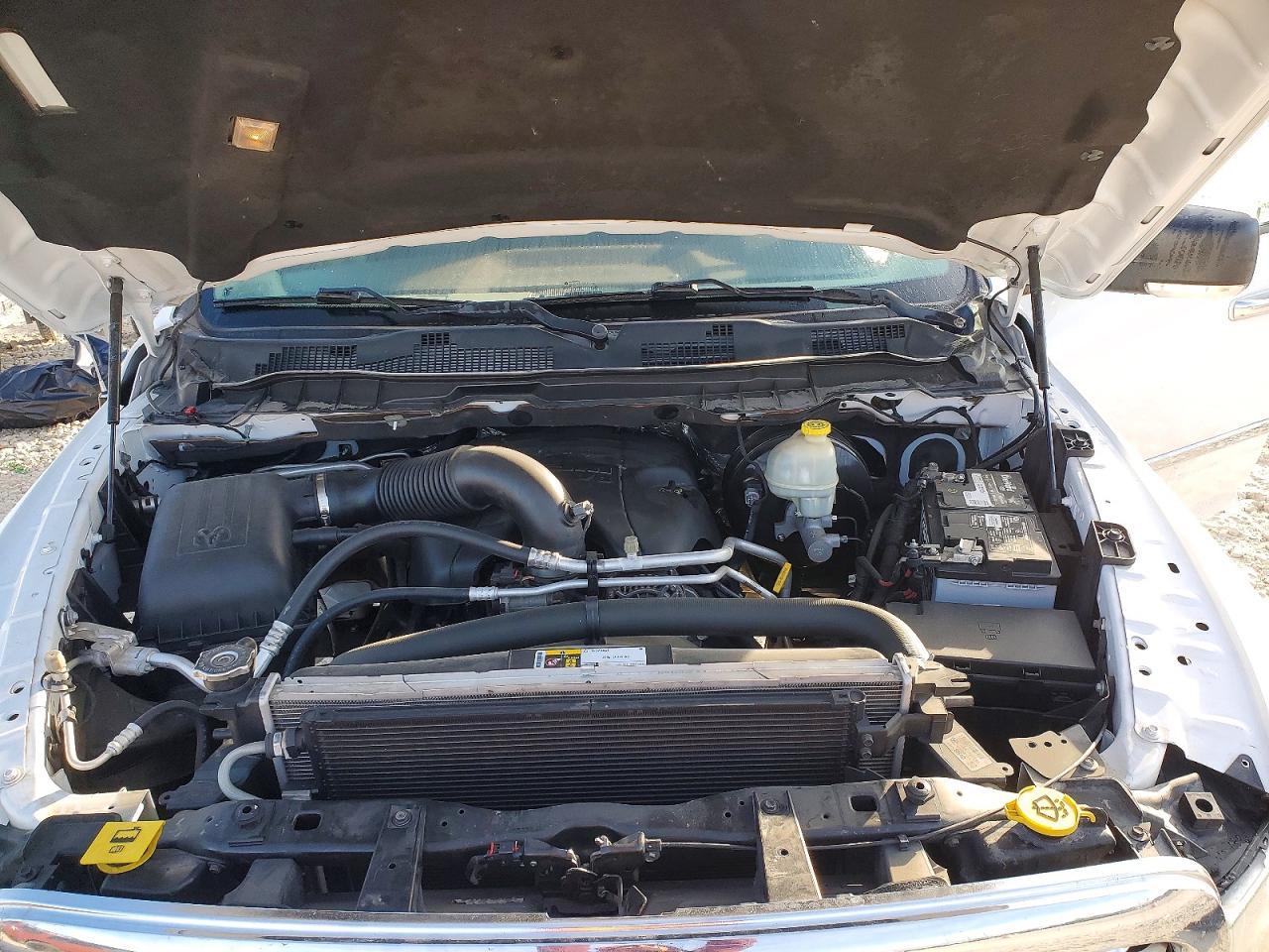 2016 Dodge Ram 1500 slt