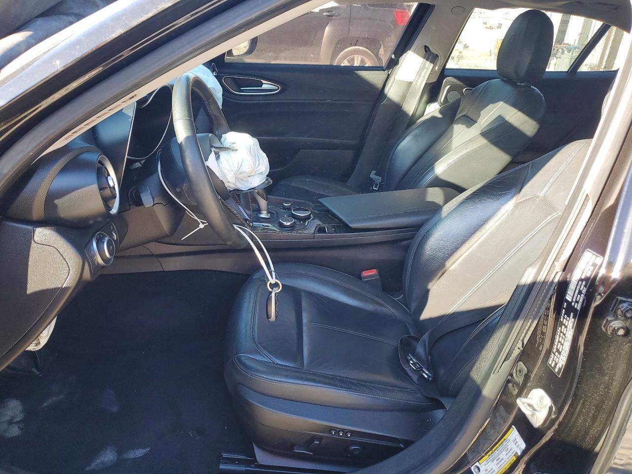 2017 Alfa Romeo Giulia Q4