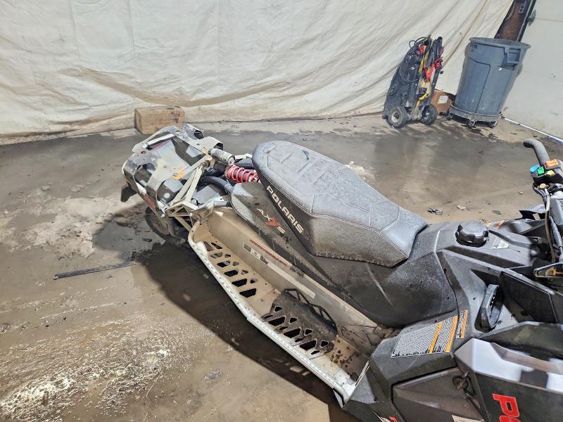 2015 Polaris 600 Switch