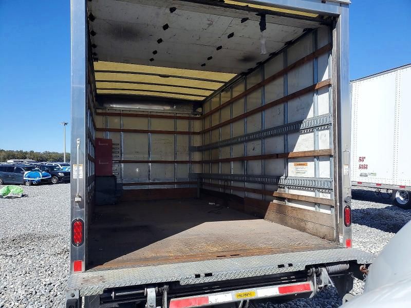 2017 Isuzu NPR HD BOX Truck