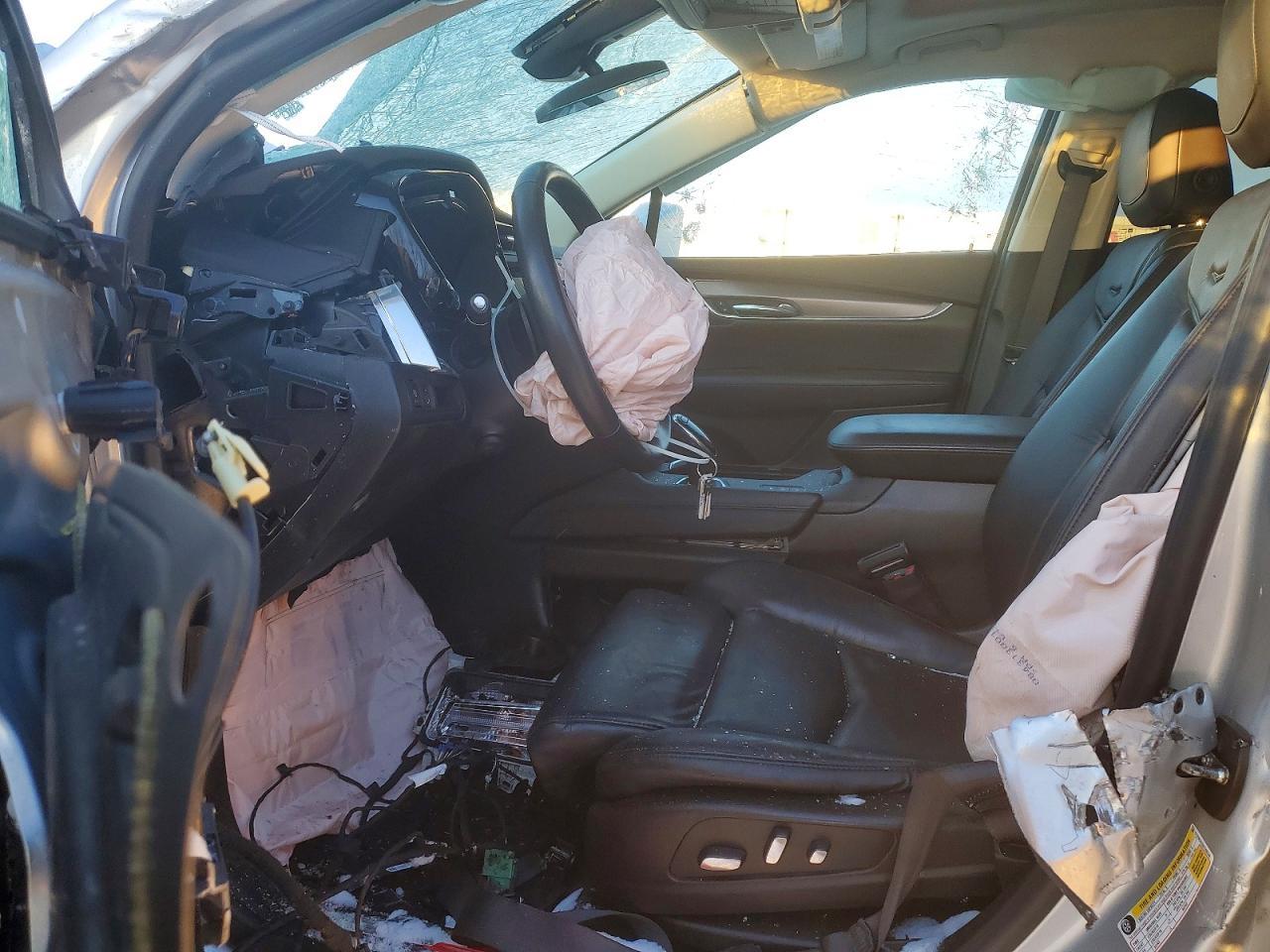 2017 Cadillac XT5 Luxury