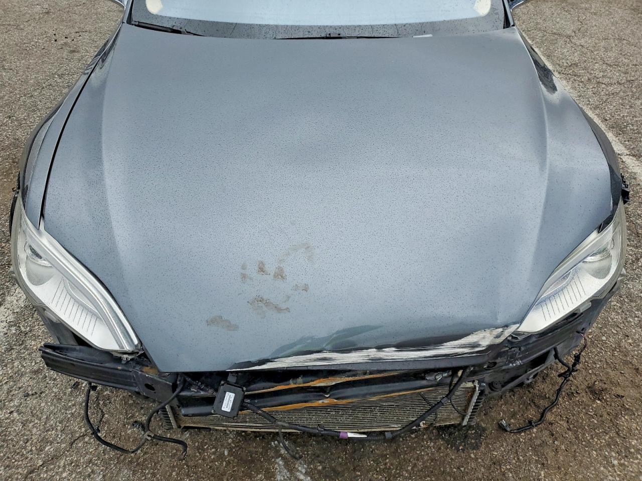 2014 Tesla Model s