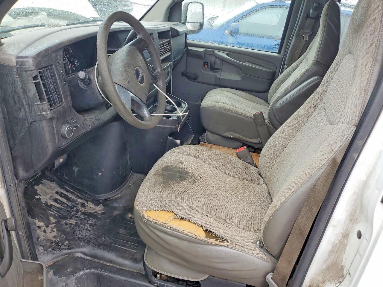 2009 GMC Savana G2500
