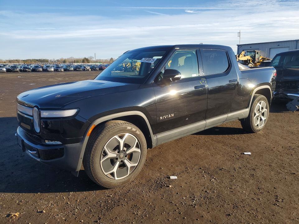 2022 Rivian R1T Adventure
