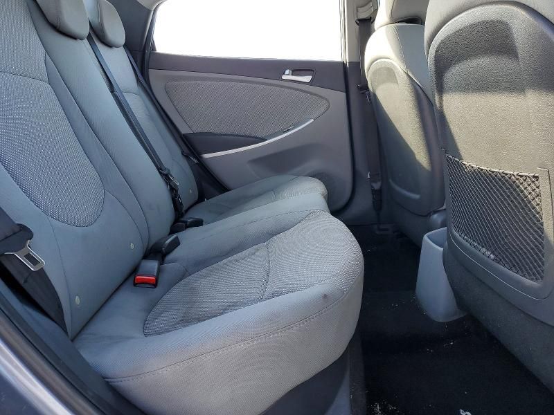 2013 Hyundai Accent gls