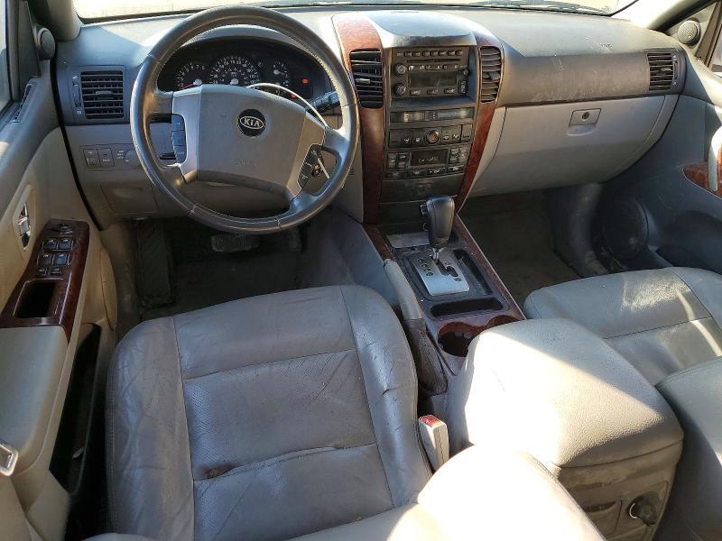 2005 KIA Sorento lx