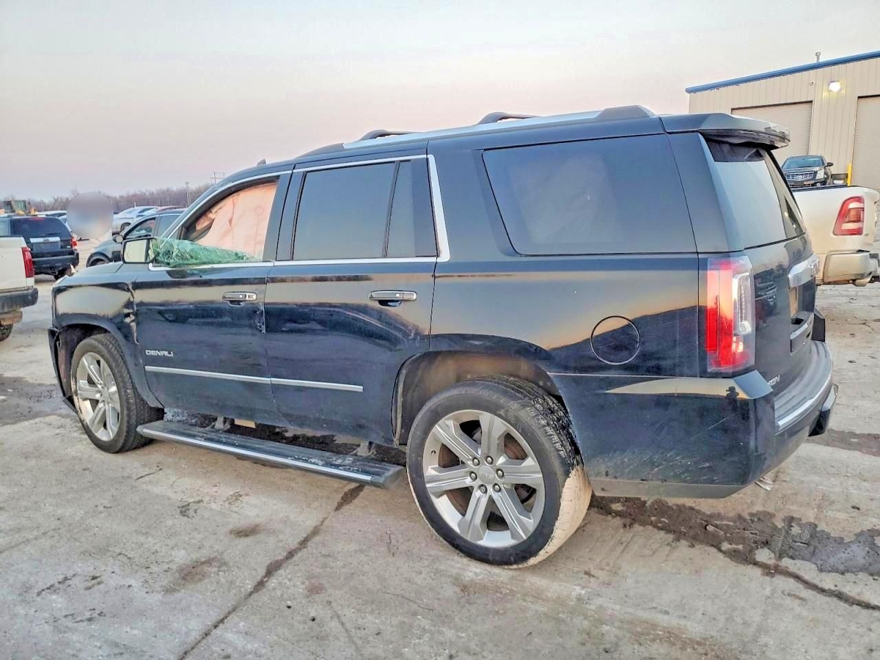 2016 GMC Yukon Denali
