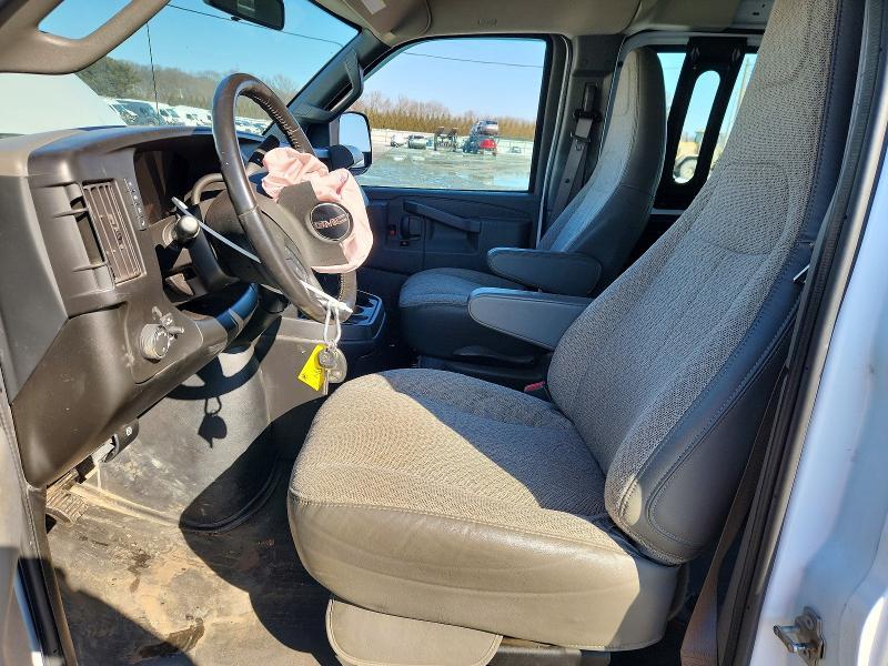 2023 GMC Savana 2500 Cargo Delivery Van