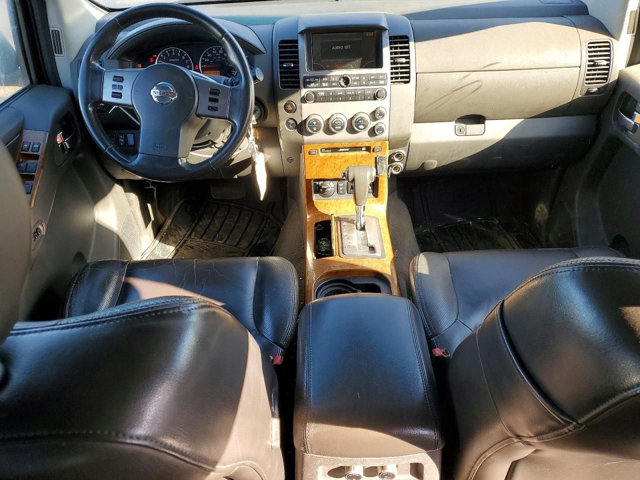 2006 Nissan Pathfinder le
