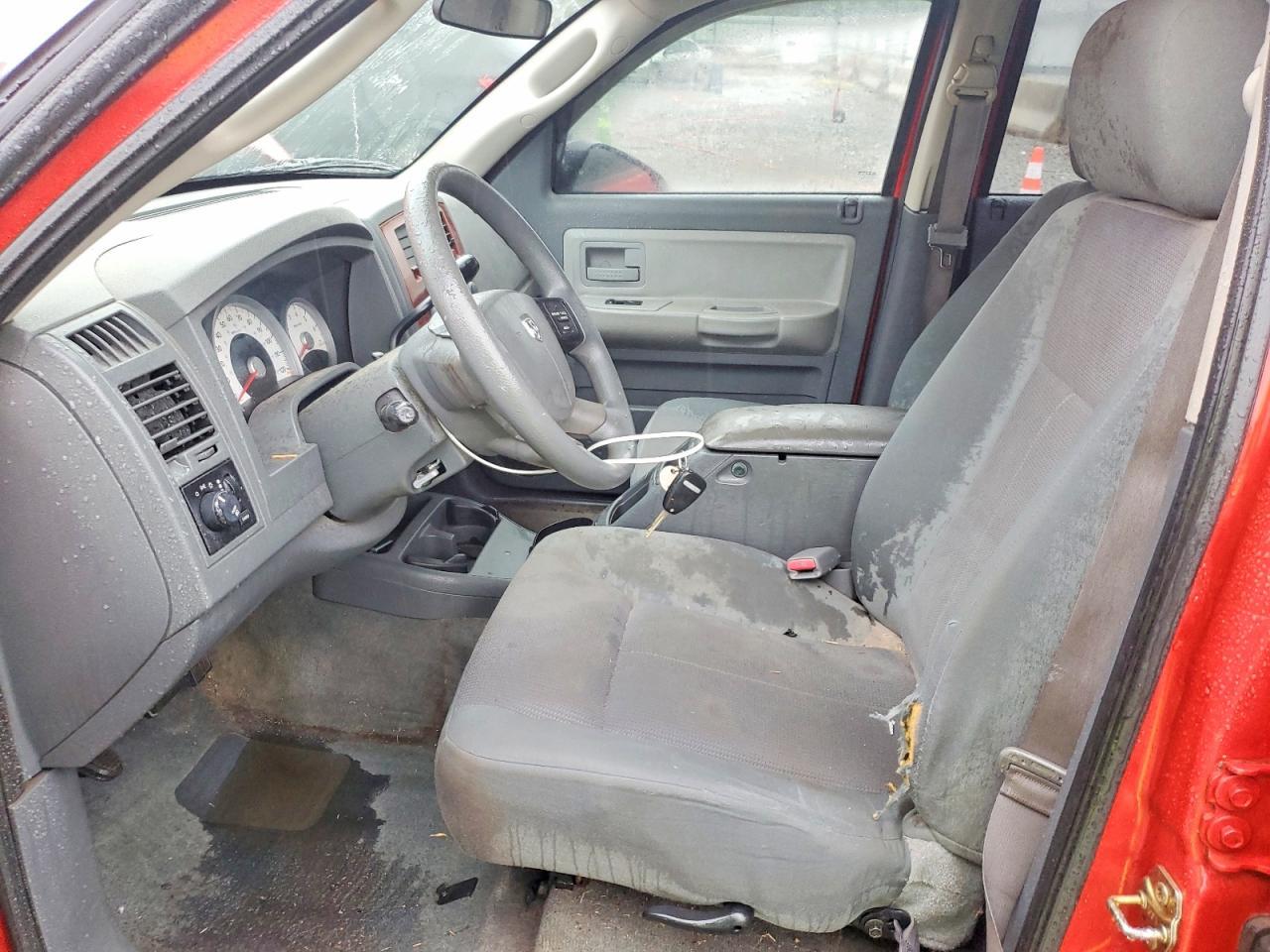 2005 Dodge Dakota Quad SLT