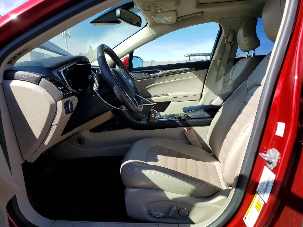 2017 Ford Fusion se