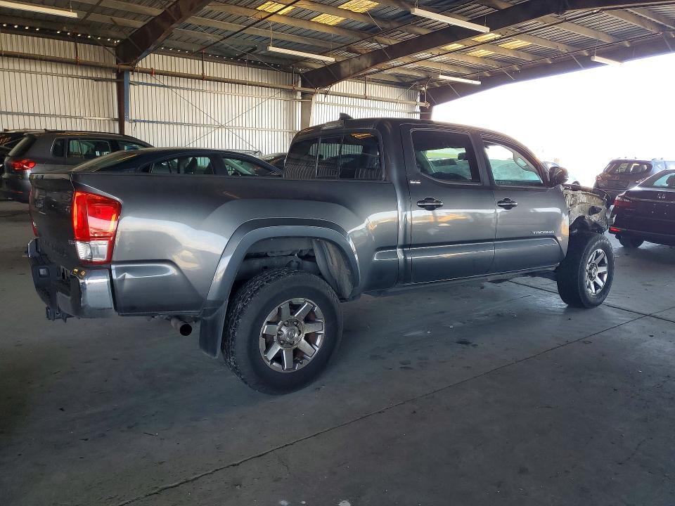 2017 Toyota Tacoma Double cab