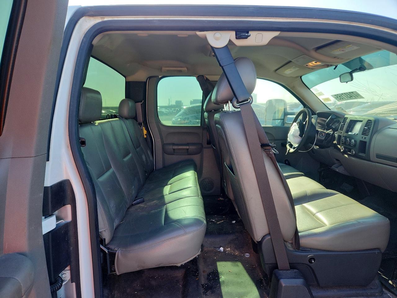 2013 Chevrolet Silverado Utility / Service Truck