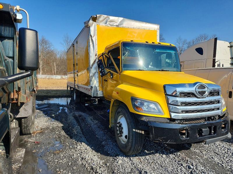 2023 Hino L6 box Truck